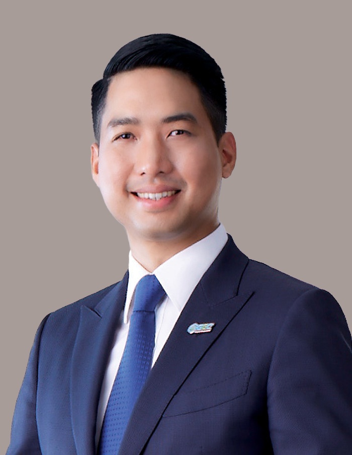 Mr. Thanakorn Manoonpol