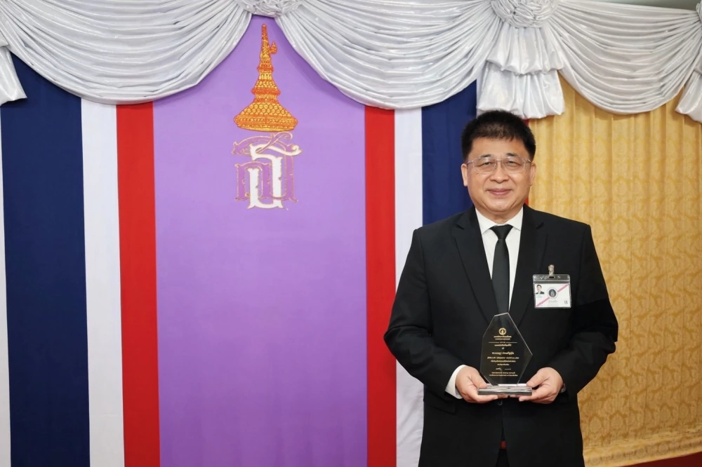 “ดร. กฤษฎา ประเสริฐสุโข” รับพระราชทานโล่เกียรติคุณ “ศิษย์เก่าดีเด่น ม.มหิดล”  จากสมเด็จพระกนิษฐาธิราชเจ้า กรมสมเด็จพระเทพรัตนราชสุดาฯ สยามบรมราชกุมารี เนื่องในวัน “มหิดล”